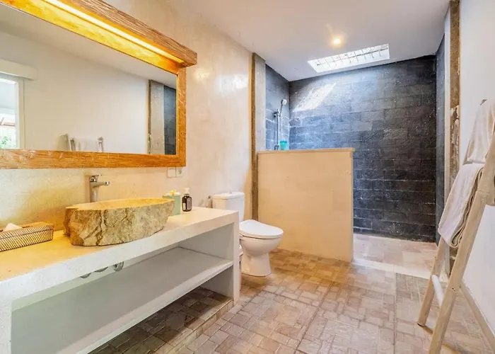 Villa Jalak Canggu (Bali)
